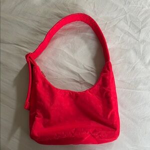 Baggu crescent shoulder bag
